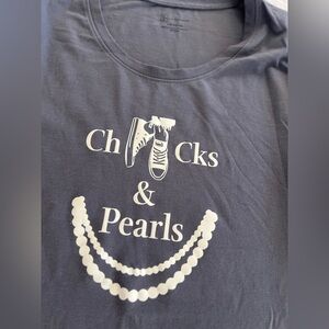 Chucks & Pearls T- shirt